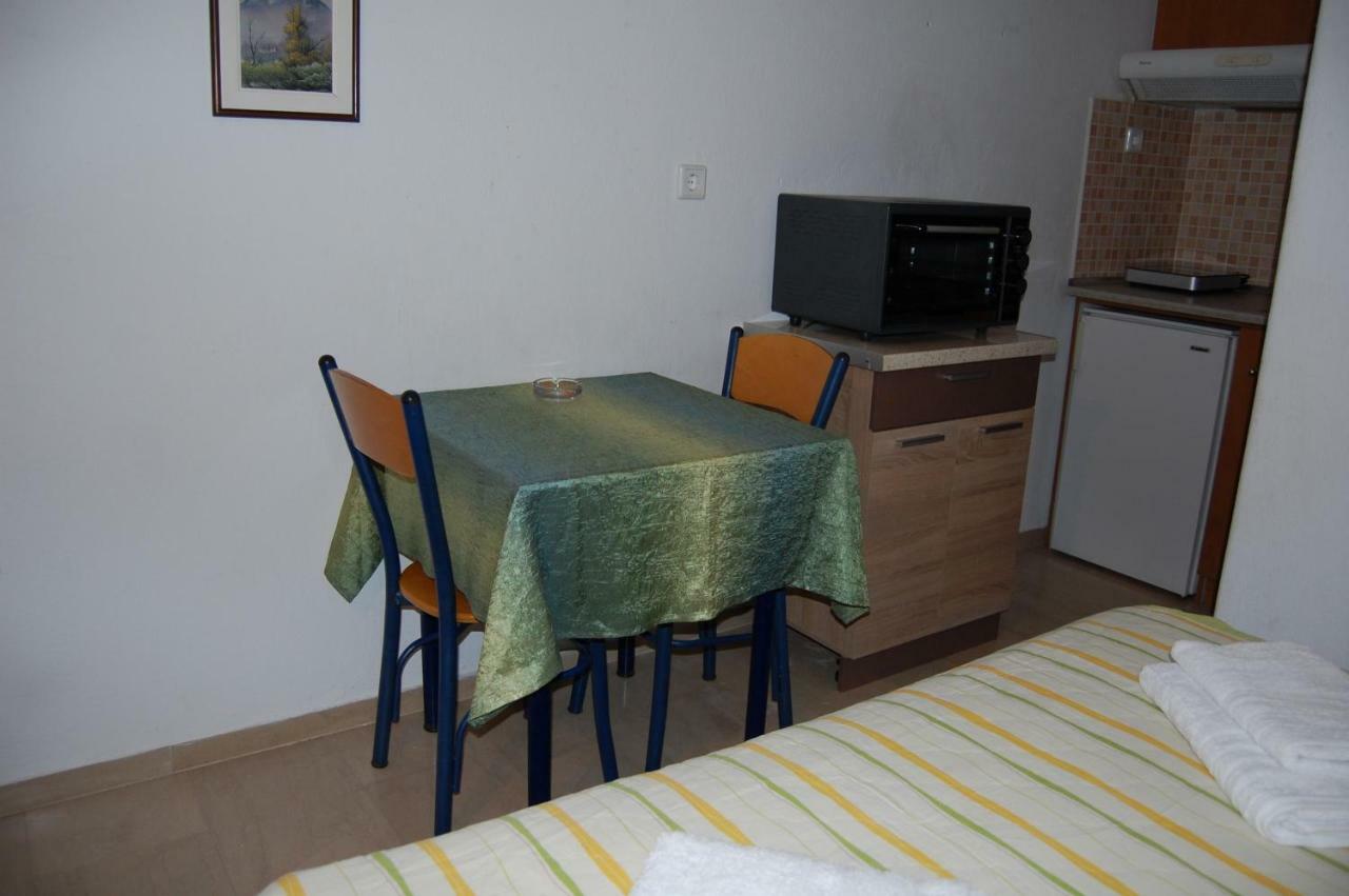 Guesthouse Zografia Врасна Экстерьер фото